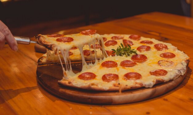 Top 7 pizza joints you must visit for the ultimate pizza experience